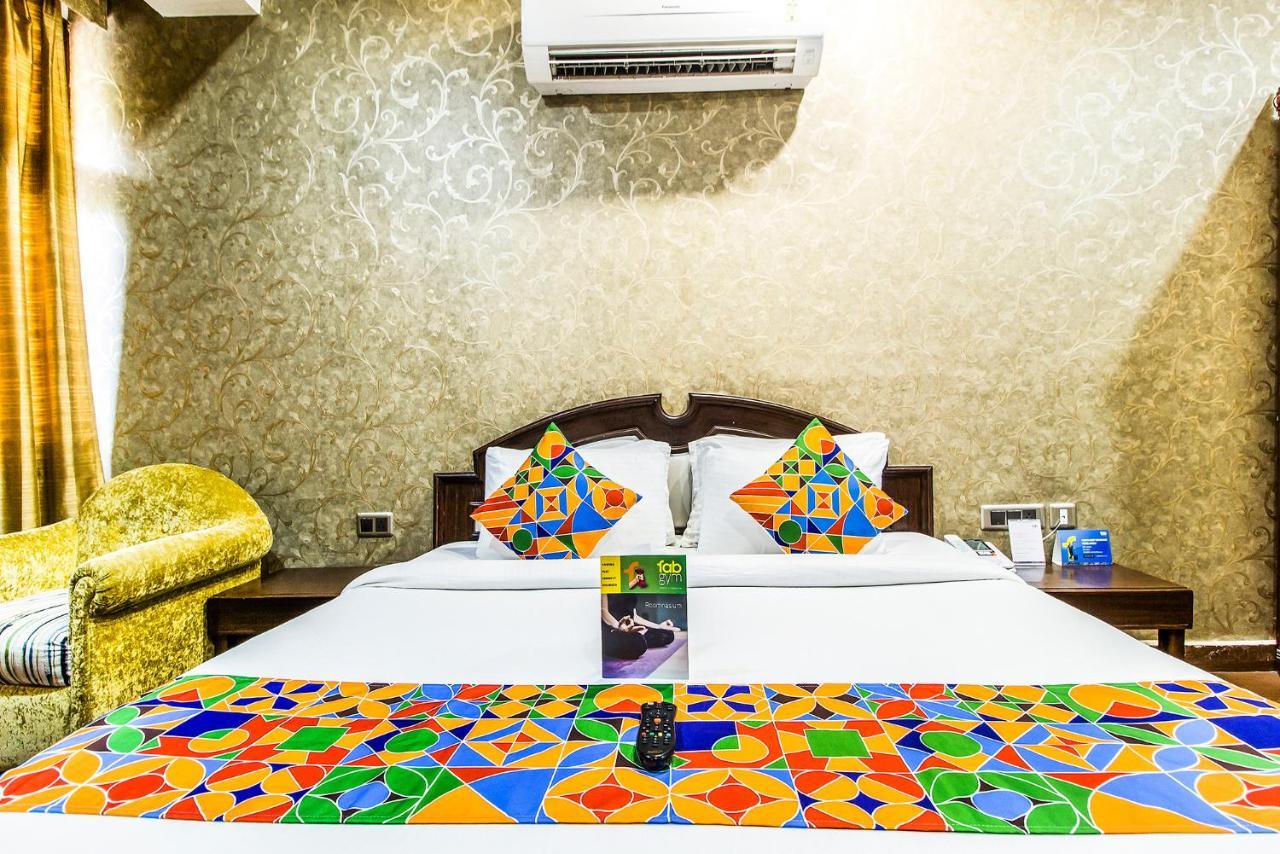 Fabhotel Le Monarque Chandigarh Ngoại thất bức ảnh