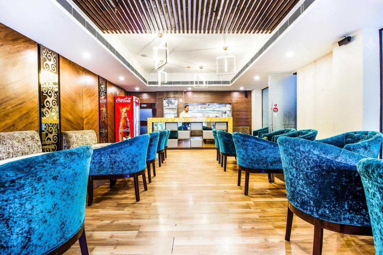 Fabhotel Le Monarque Chandigarh Ngoại thất bức ảnh